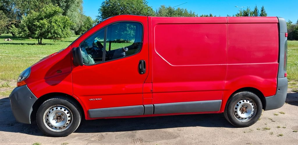 Renault Trafic 400.000 km 2.800 &euro; Riga 