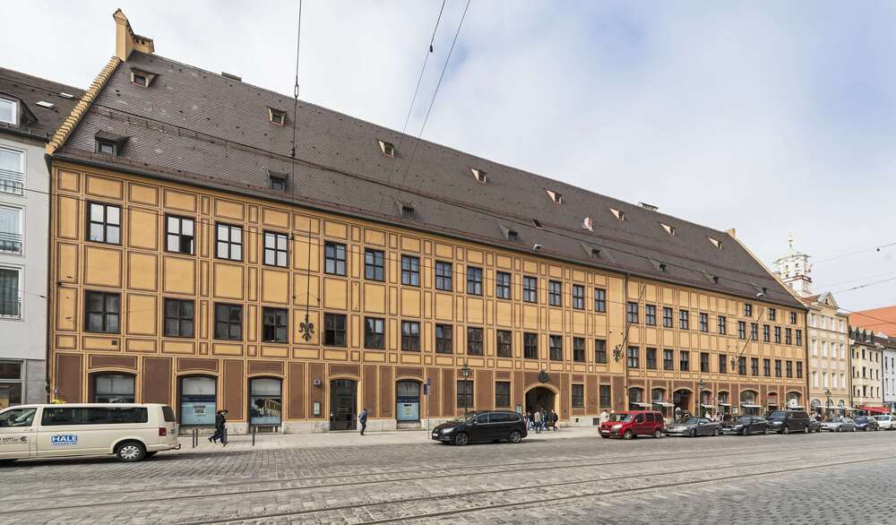 Etagenwohnung Augsburg Innenstadt - 5 Zimmer, 126 m&sup2;, 1.950&euro; | Angebot:26953184