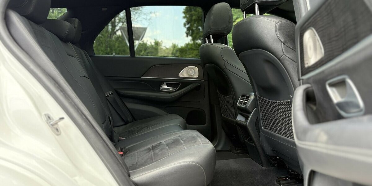 Mercedes-Benz GLE 300 4 Matic AMG NIGHT/PANO/BURMES/NAVI/360° 67.051 km 56.900 &euro; Villingen-Schwenningen 78054