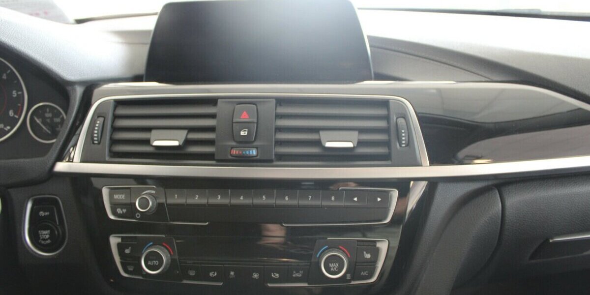 BMW 318 318d Touring Aut. Sport Line 105.126 km 16.980 &euro; Euskirchen 53881