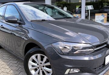 VW Polo 132.220 km 10.490 &euro; Xanten 46509