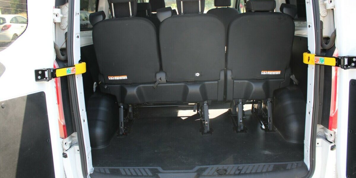 Ford Transit Custom 320 L1H1 VA - 8-Sitzer - 224.945 km 9.980 &euro; Euskirchen 53881