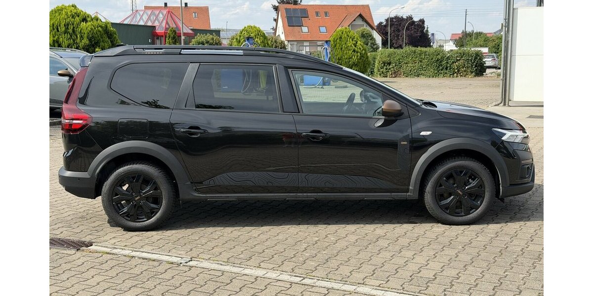 Dacia Jogger Deutsch Extreme Hybrid/SitzH / NAVI 3.000 km 23.790 &euro; Donauwörth 86609