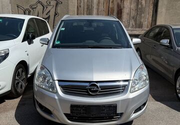 Opel Zafira 192.000 km 1.990 &euro; Essen 45143
