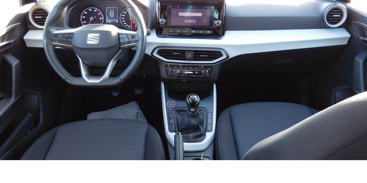 Seat Arona 1.0 Style TSI BMT Klima LED Alu 24.000 km 16.690 &euro; Vordorf 38533