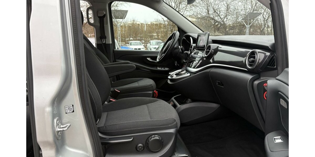 Mercedes-Benz V 250 D Lang Edition STANDHZ/SHZ/NAVI/KAMERA/AHK 118.803 km 35.900 &euro; Villingen-Schwenningen 78054