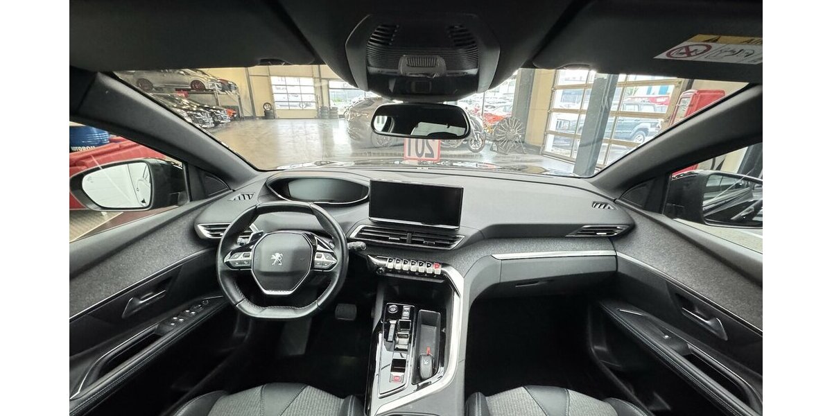 Peugeot 5008 Blue HDI 130 Allure Pack 1.Hand Carplay 52.400 km 22.160 &euro; Lich 35423