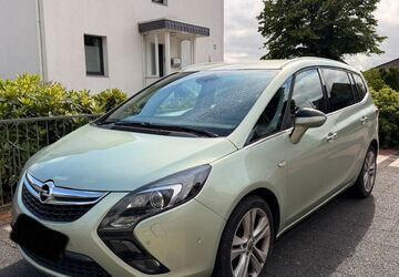 Opel Zafira Tourer 240.000 km 4.600 &euro; Bremerhaven 27578