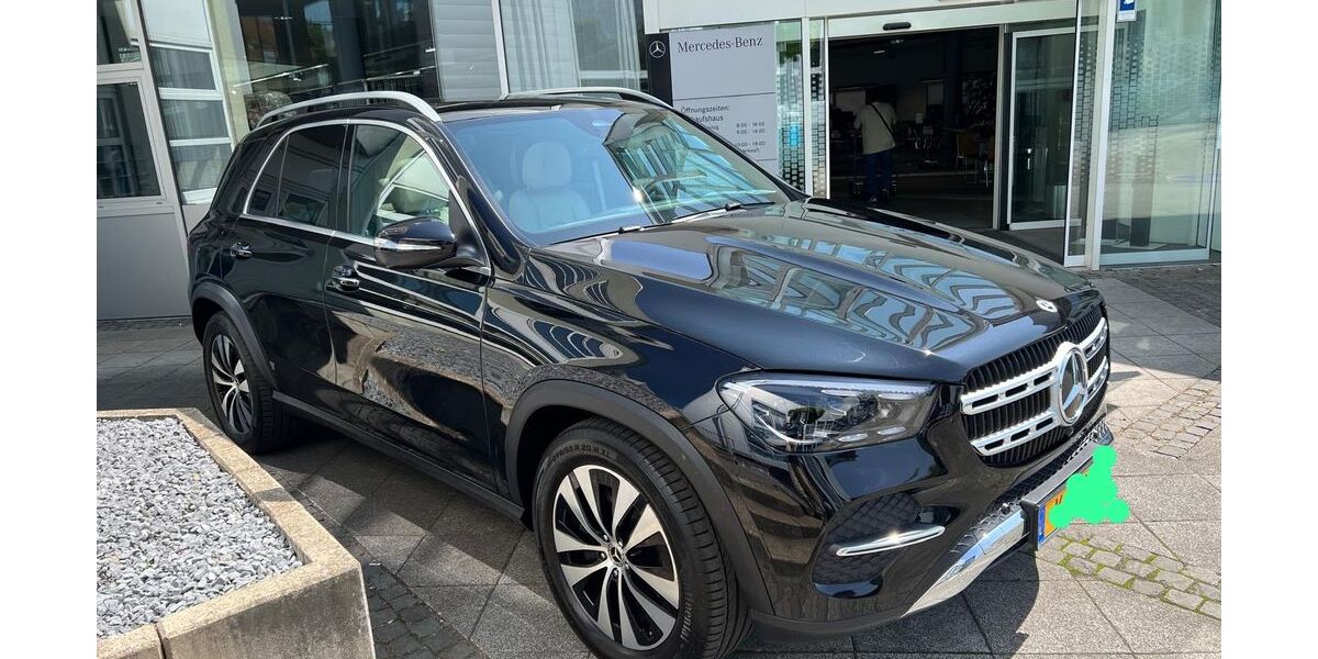 Mercedes-Benz GLE 400 40.500 km 73.500 &euro; Luxembourg 01511