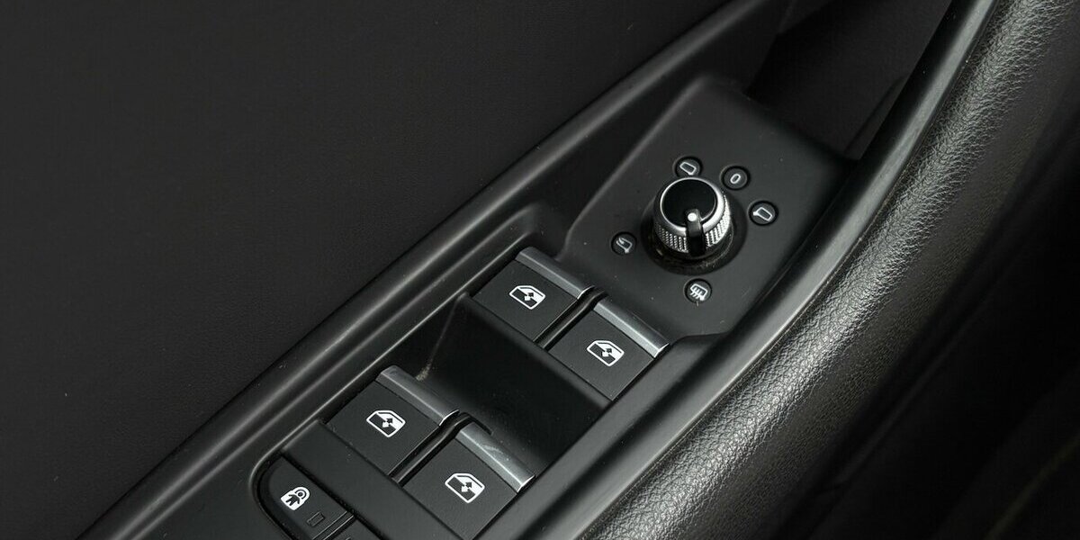 Audi A4 Allroad 40 TDI MASSAGE/PANO/MEMORY/CARPLAY 96.690 km 25.800 &euro; Villingen-Schwenningen 78054