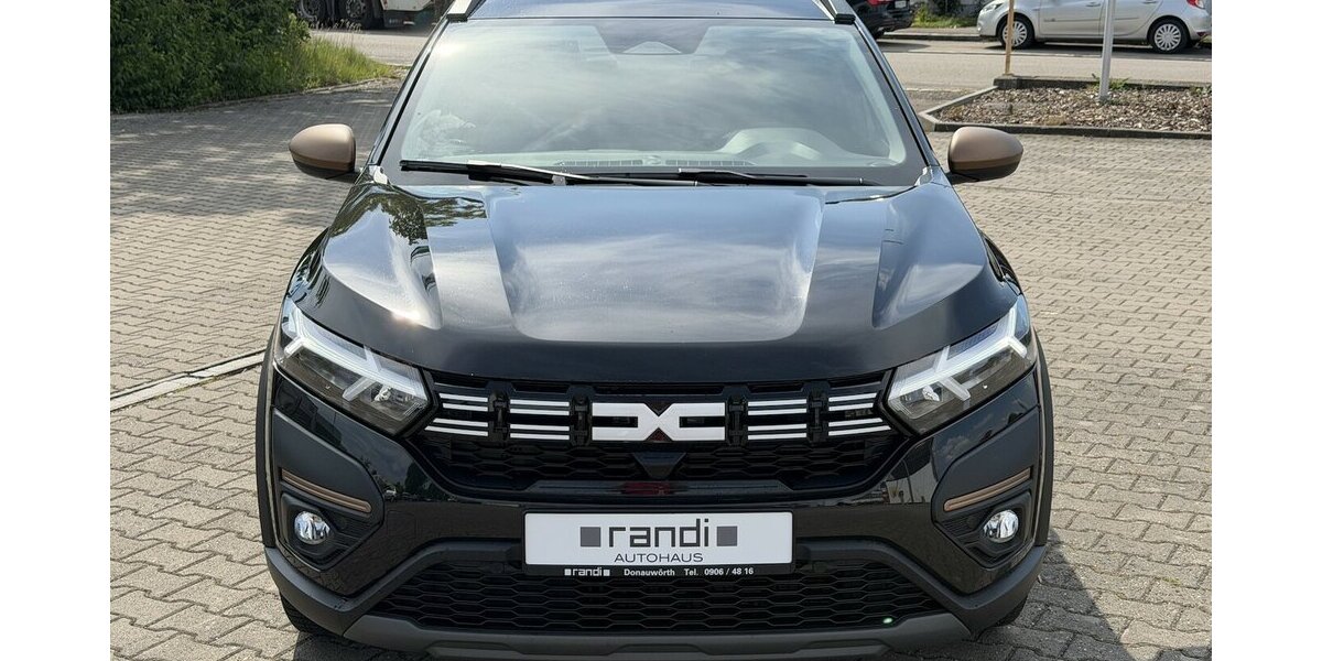 Dacia Jogger Deutsch Extreme Hybrid/SitzH / NAVI 3.000 km 23.790 &euro; Donauwörth 86609