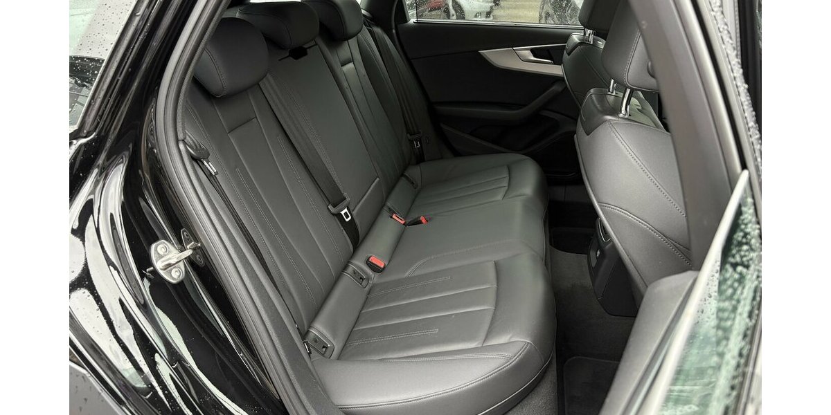 Audi A4 Allroad 40 TDI MASSAGE/PANO/MEMORY/CARPLAY 96.690 km 25.800 &euro; Villingen-Schwenningen 78054