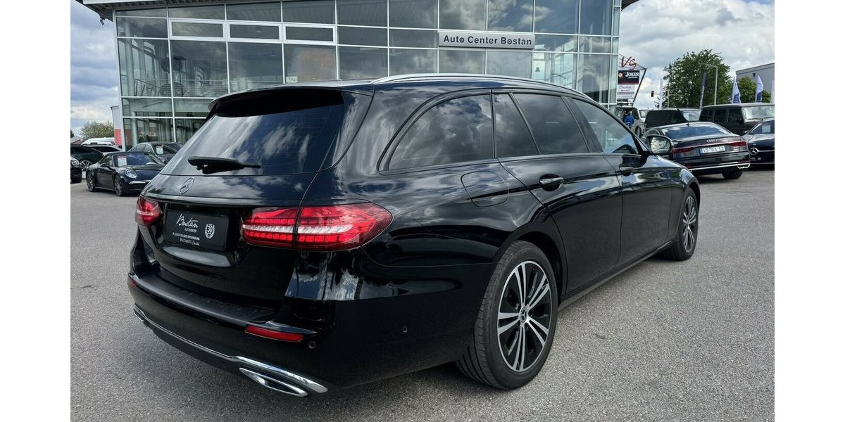 Mercedes-Benz E 400 d 4 MATIC/LED/KAMERA/KLIMA/DAB/APP-CONNECT 59.719 km 39.900 &euro; Villingen-Schwenningen 78054