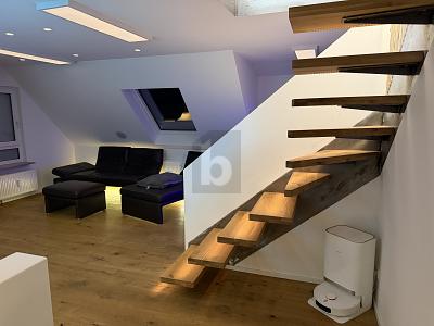 LUXURIÖSES SMART-HOME MIT PREMIUM AUSSTATTUNG - Maisonettenwohnung Winterbach | Angebot:27313932