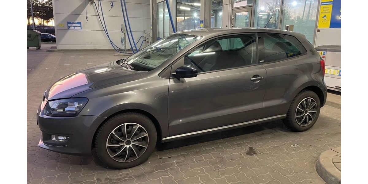 VW Polo 124.000 km 4.990 &euro; Elmshorn 25337
